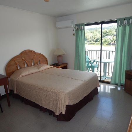 Esa Bay View Hotel Colonia Dış mekan fotoğraf