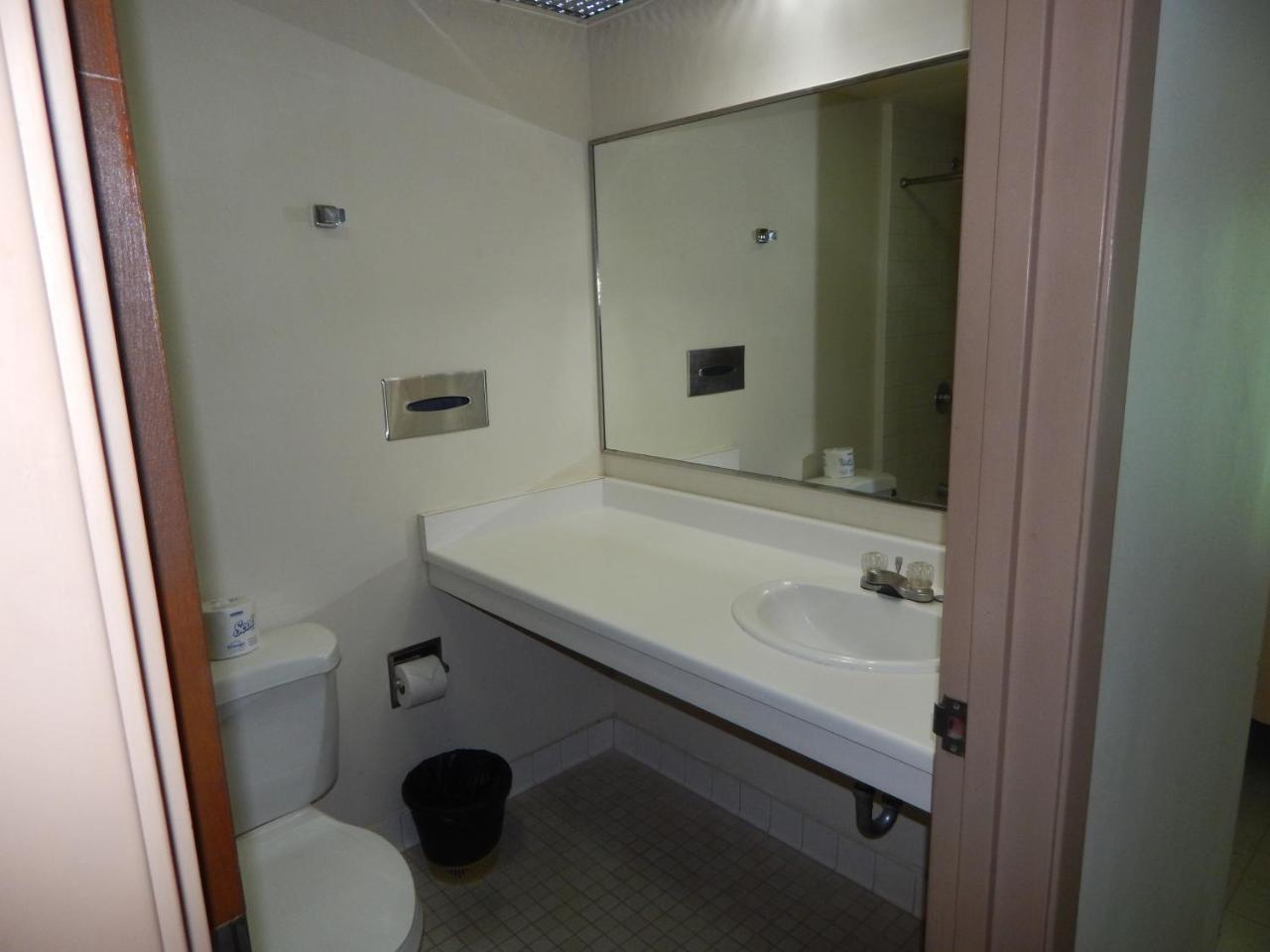Esa Bay View Hotel Colonia Dış mekan fotoğraf